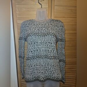 Women's Olive Green and White Knit Sweater